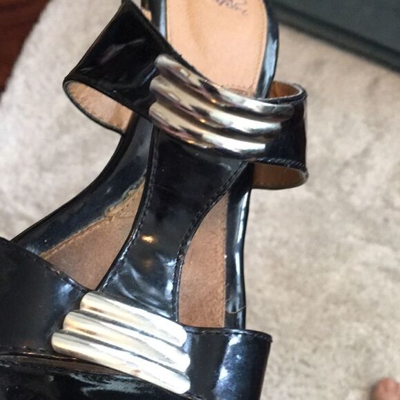 Vintage Black Patent Heels 9M - Picture 2 of 11